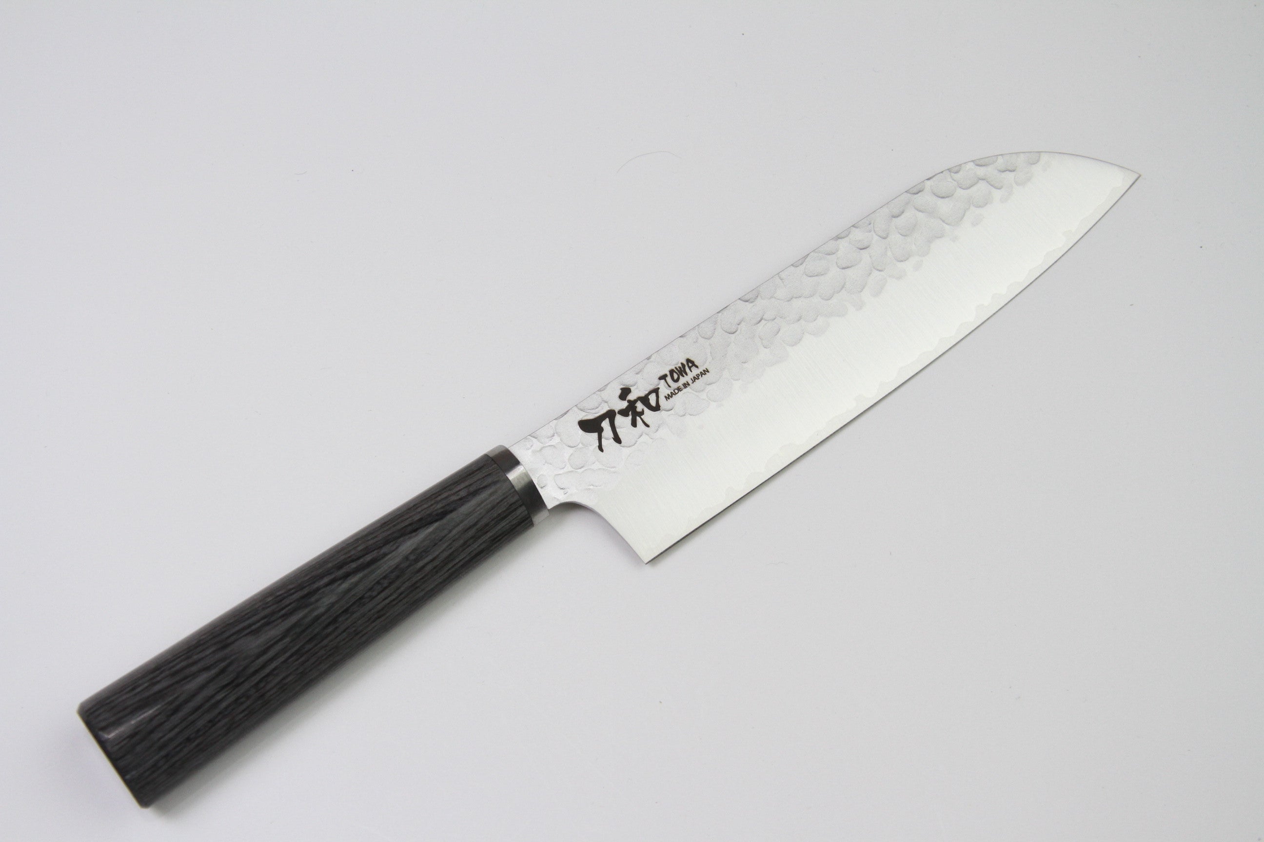 刀和 VG10 3層槌目 三徳包丁 16.5cm TOWA